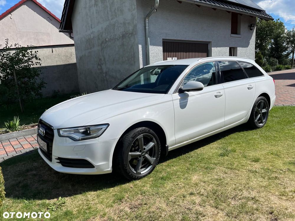 Audi A6 Avant 2011 photo 3