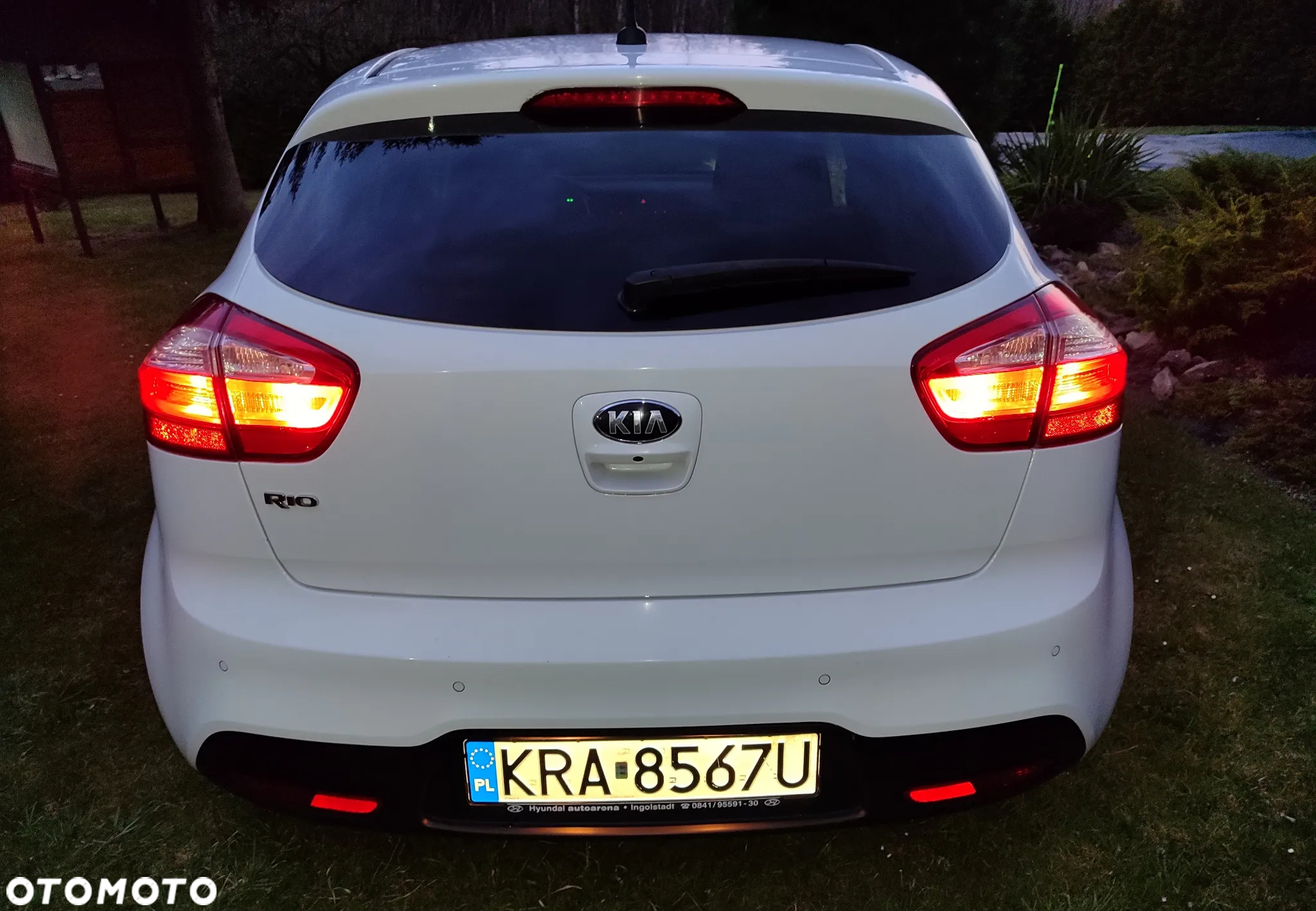 Kia Rio - 11
