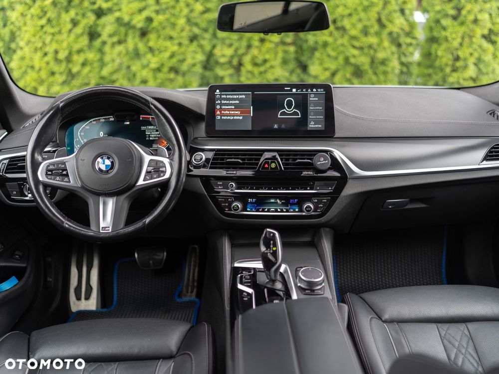 BMW Seria 5 540d xDrive mHEV M Sport sport - 21