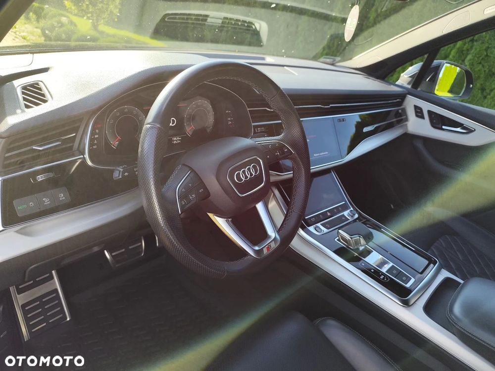Audi Q7 55 TFSI mHEV Quattro S Line Tiptr - 6