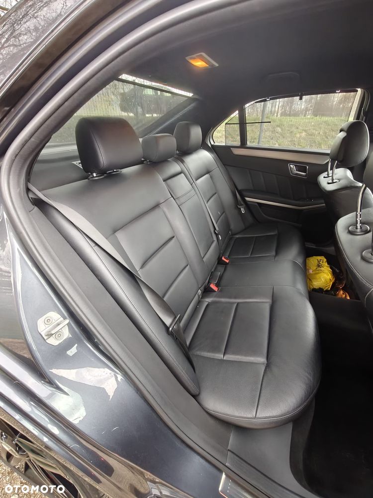 Mercedes-Benz Klasa E 350 CDI DPF BlueEFFICIENCY 7G-TRONIC Avantgarde - 9