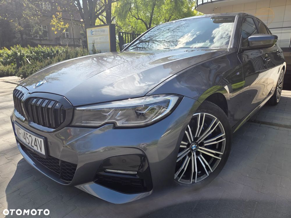 BMW Seria 3 330i xDrive M Sport sport - 2