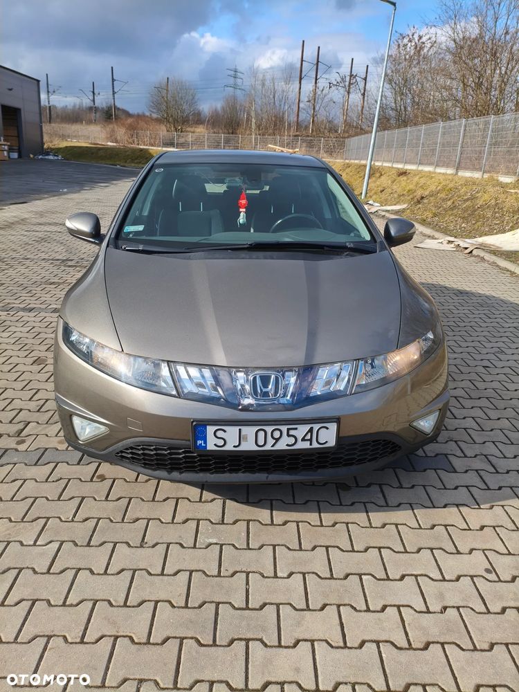 Honda Civic 1.8 Comfort - 12