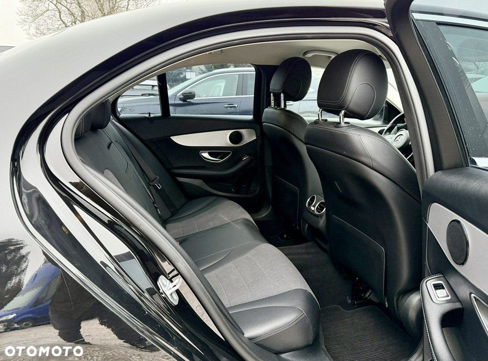 Mercedes-Benz Klasa C 180 (BlueTEC) d Avantgarde - 18