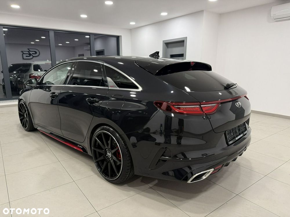 Kia ProCeed 1.6 T-GDI GT DCT - 5