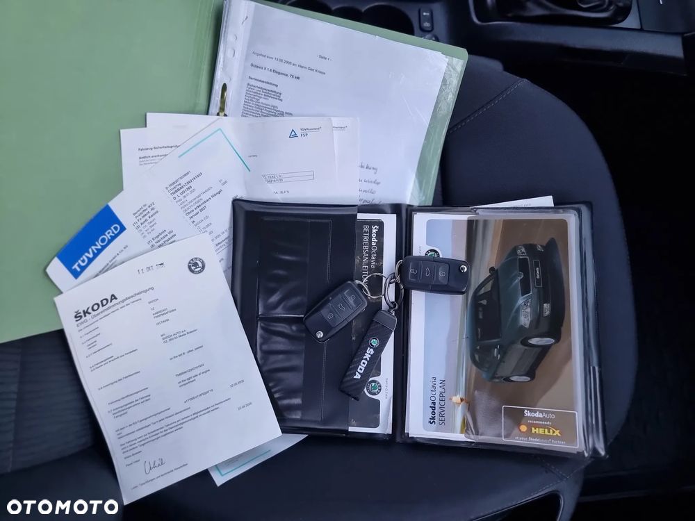 Skoda Octavia 1.6 Elegance - 38