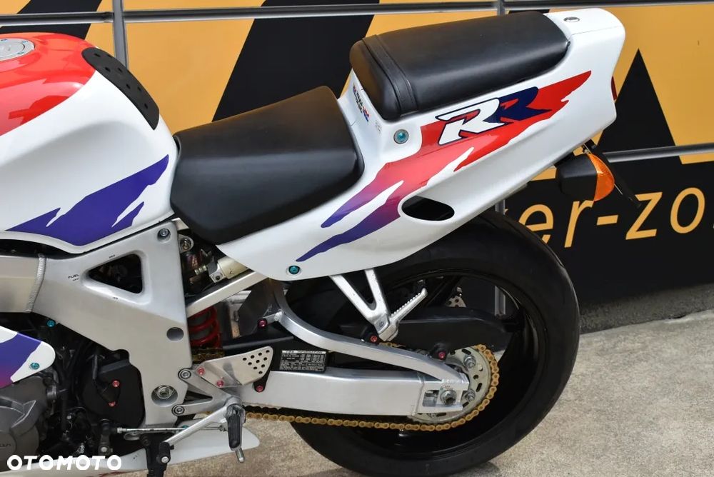 Honda CBR - 11