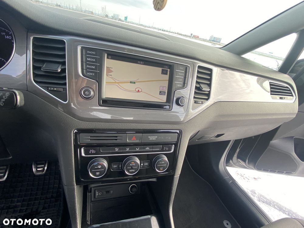 Volkswagen Golf Sportsvan - 12