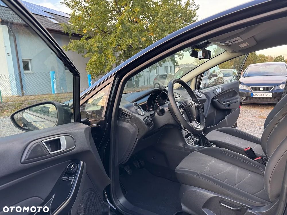 Ford Fiesta - 18