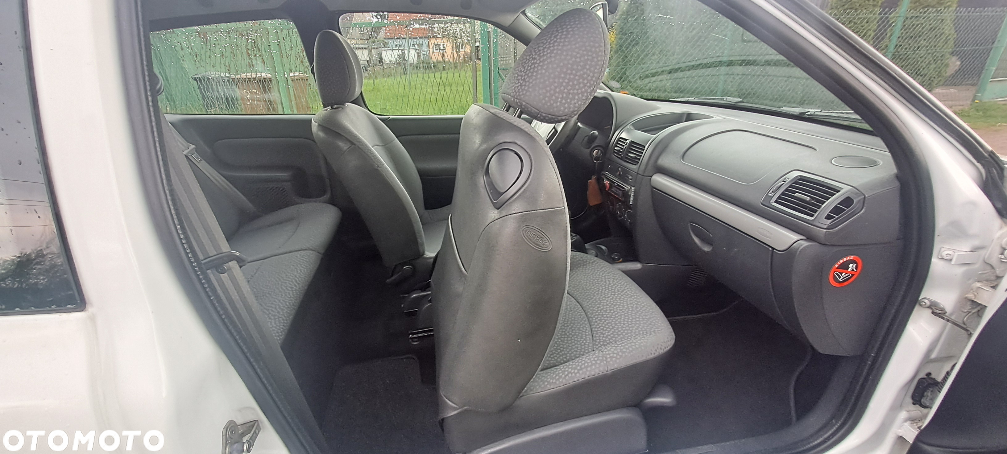 Renault Clio 1.2 Campus Access - 16