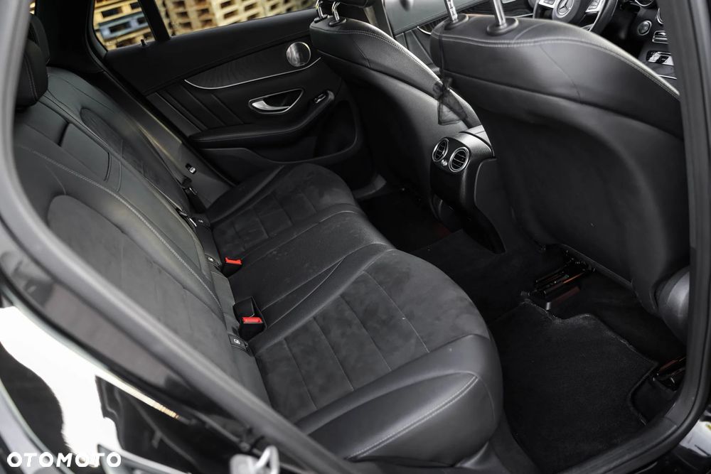Mercedes-Benz GLC 220 d 4-Matic - 10
