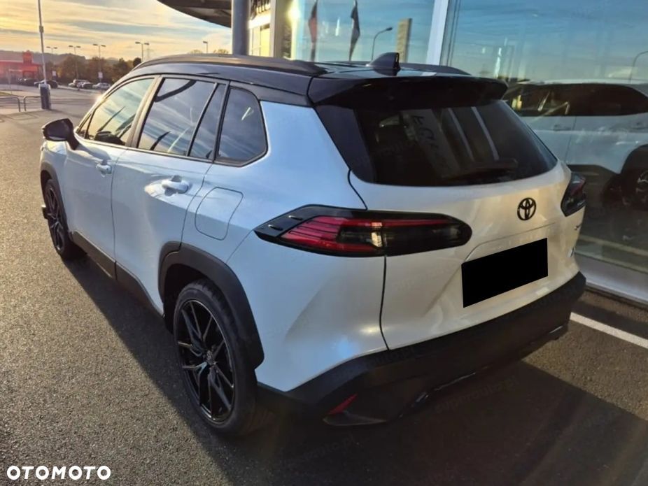 Toyota Corolla Cross - 3