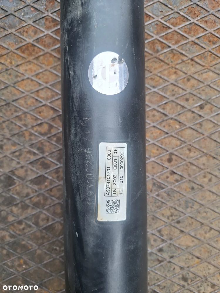 Wał Mercedes Sprinter 3,5t W907/W910 2.1D - 2