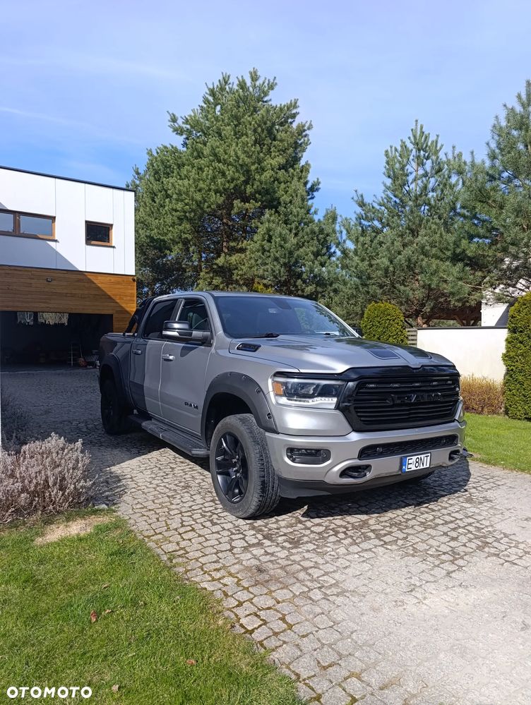 RAM 1500 Crew Cab Shortbed Bighorn - 1