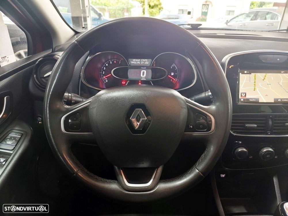 Renault Clio 0.9 TCe Limited Bi-Fuel - 17
