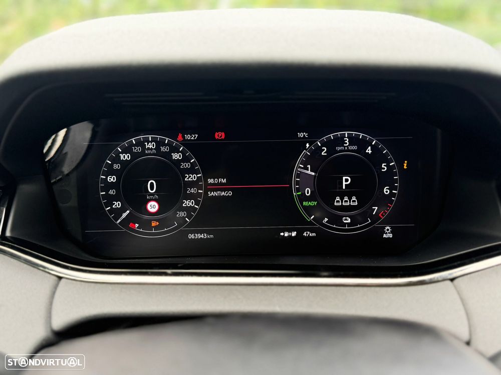 Land Rover Range Rover Evoque P300e R-Dynamic SE - 11