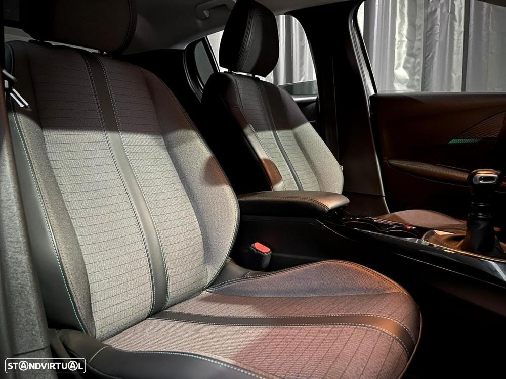 Peugeot 208 1.2 PureTech Allure - 10