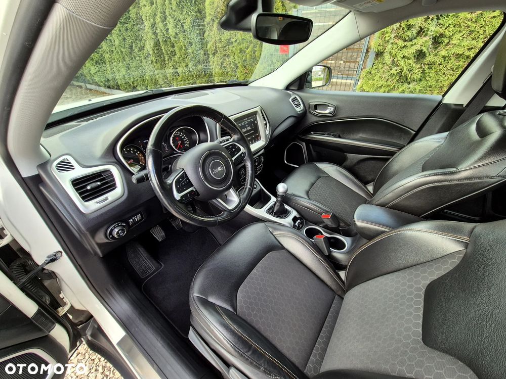 Jeep Compass 1.4 MultiAir Business Line - 24