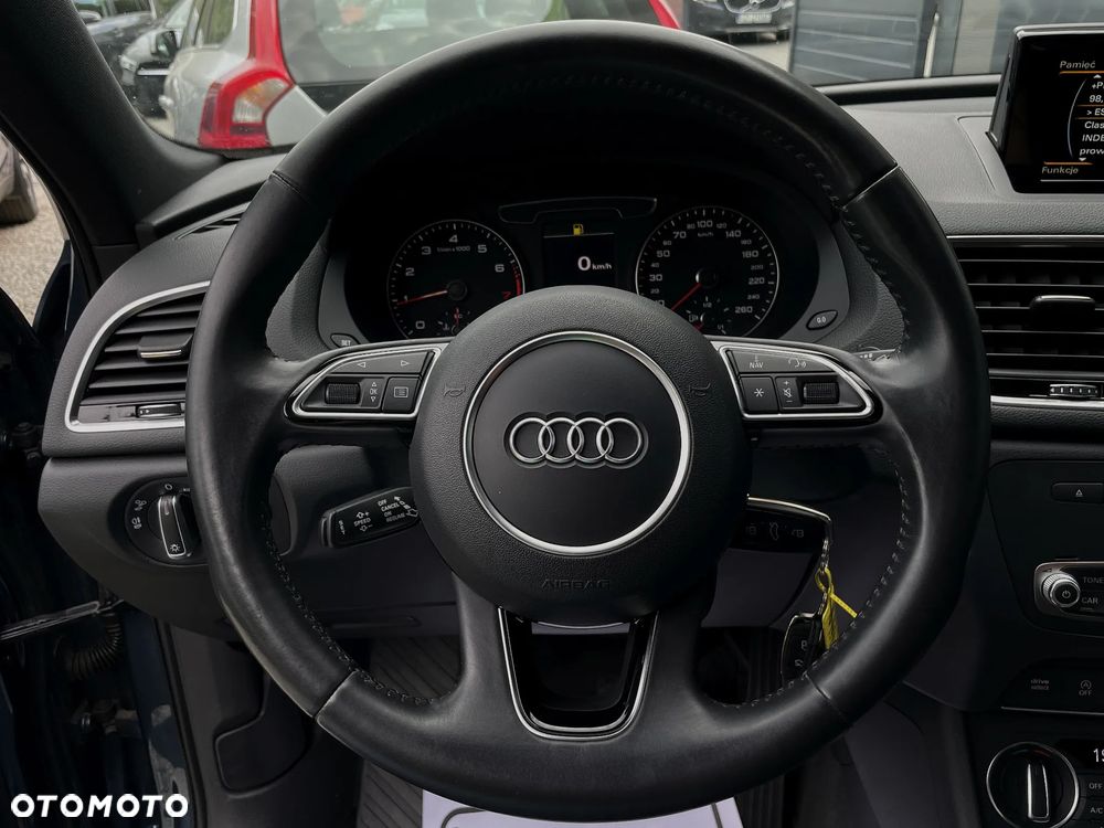 Audi Q3 1.4 TFSI S tronic - 21