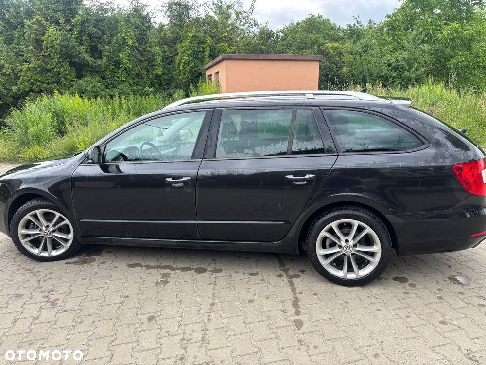 Skoda Superb 2.0 TDI Ambition - 3