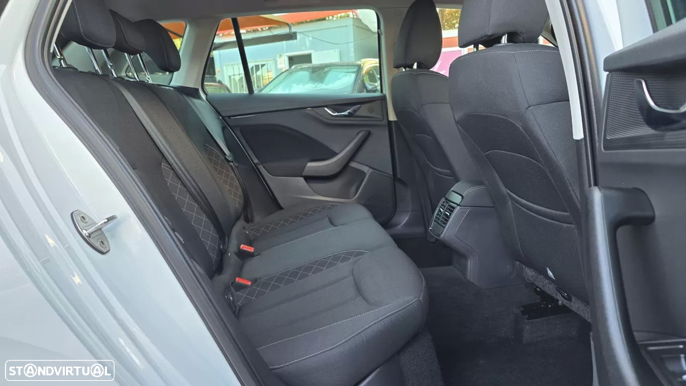 Skoda Kamiq 1.0 TSI Ambition - 18