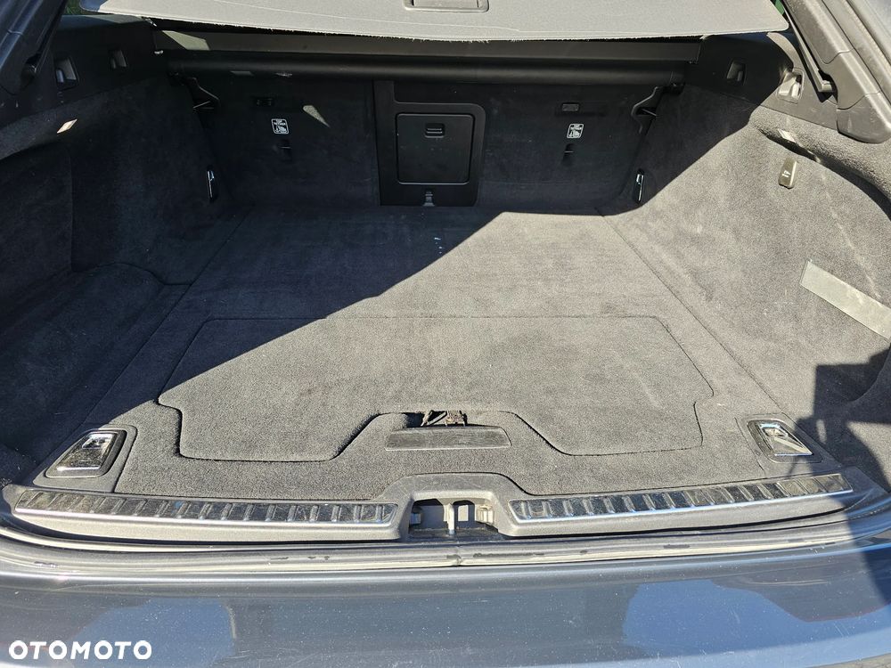 Volvo V90 - 40