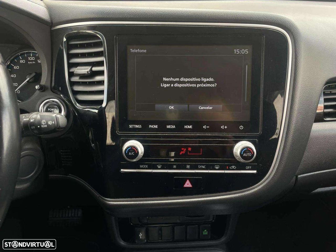 Mitsubishi Outlander 2.4 PHEV Intense - 14