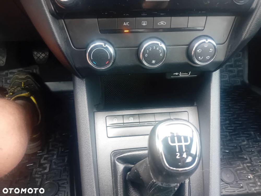 Skoda Octavia - 19