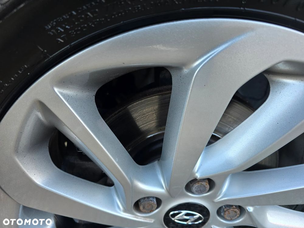 Hyundai Tucson 2.0 CRDI 4WD Automatik Style - 14