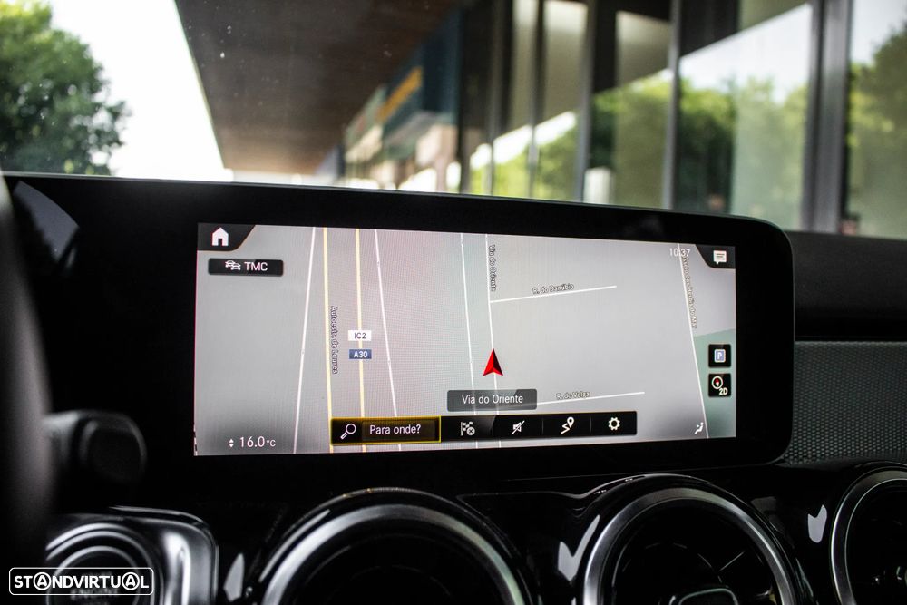 Mercedes-Benz GLB 180 d Progressive - 39