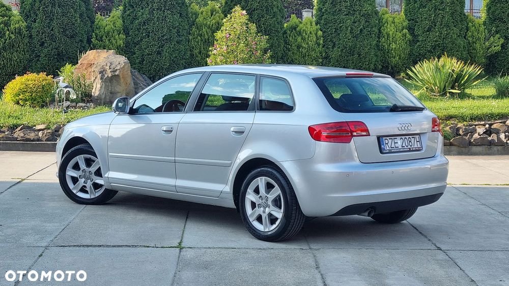 Audi A3 Sportback 1.6 Ambition - 3