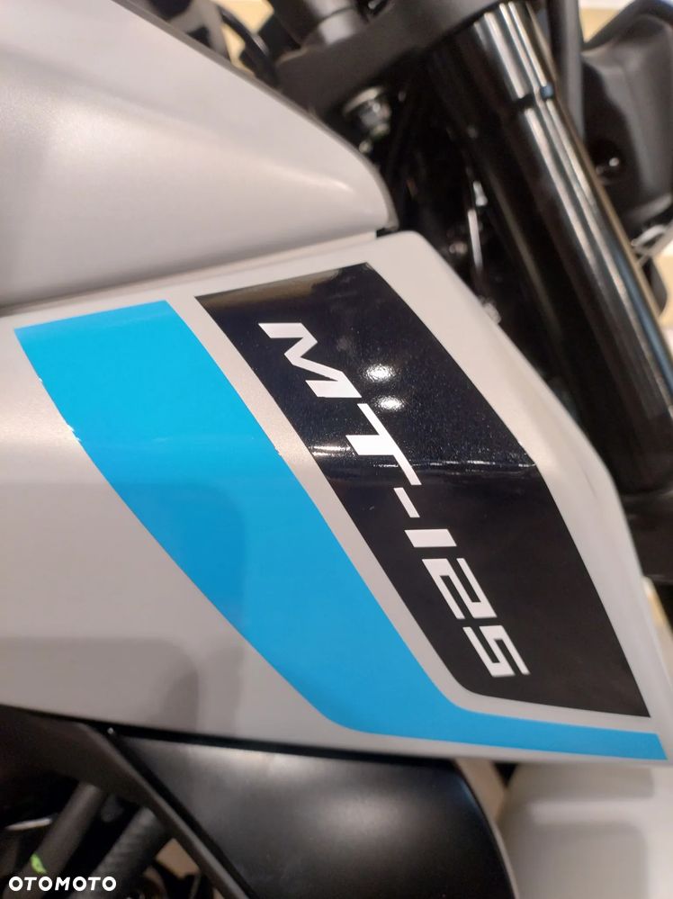 Yamaha MT - 5