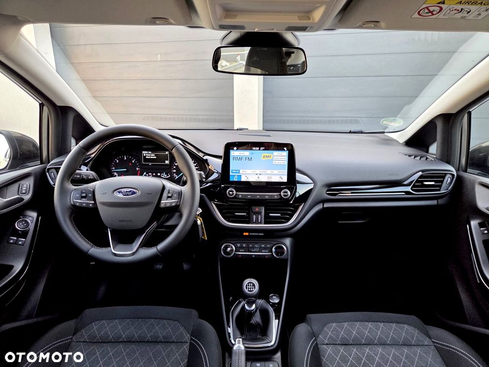 Ford Fiesta 1.5 TDCi ACTIVE - 33