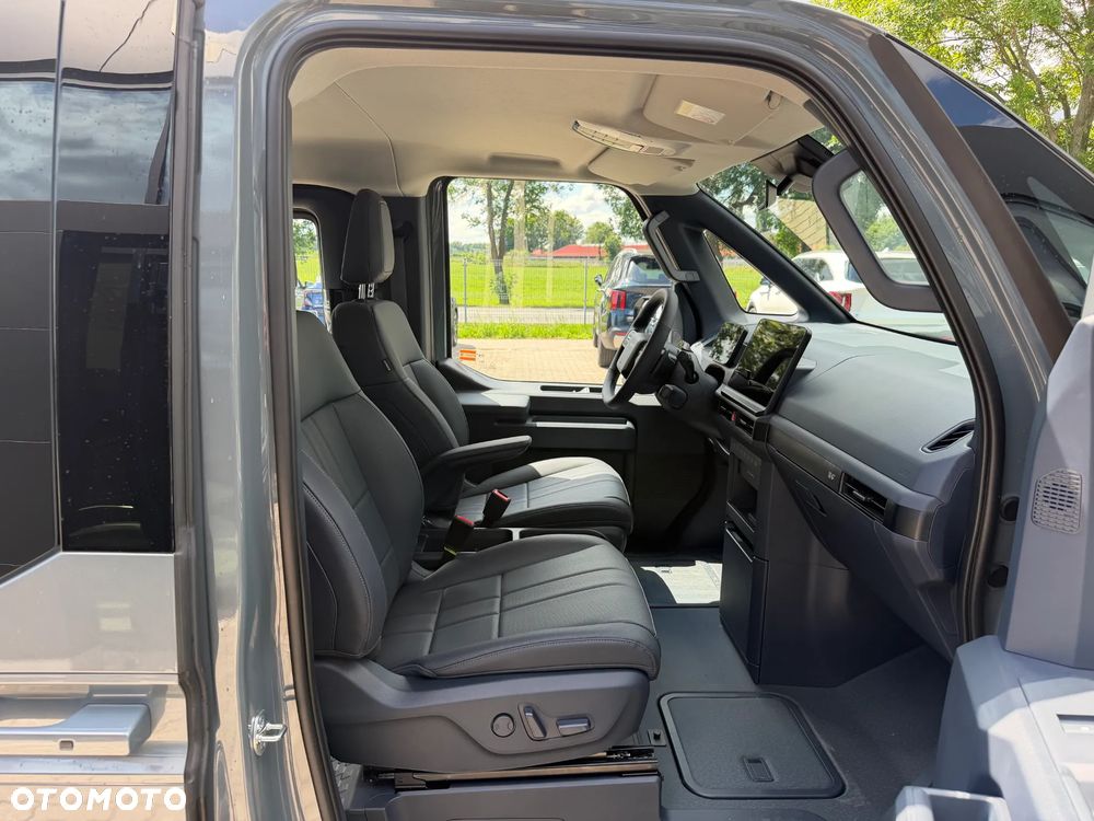 Kia PV5 - 12