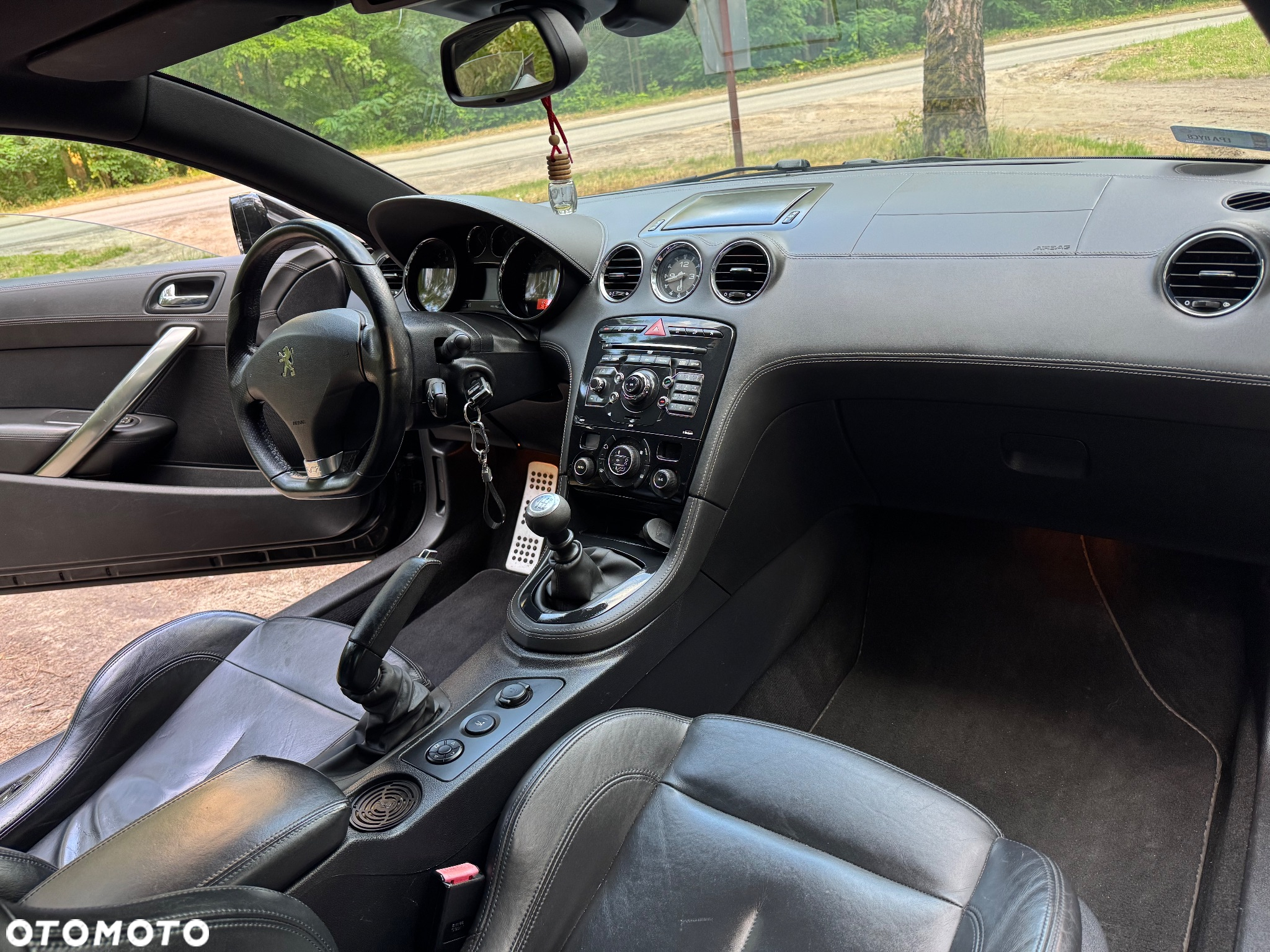 Peugeot RCZ 1.6 200 THP - 10