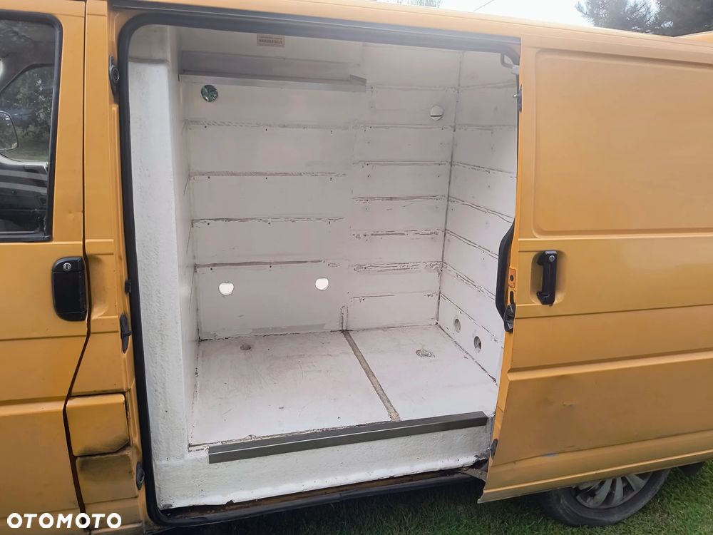Volkswagen Transporter T4 - 8