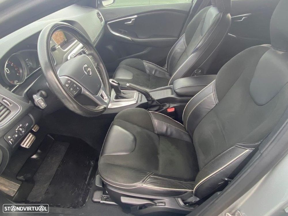 Volvo V40 1.5 T3 Sport Edition R Geartronic - 10