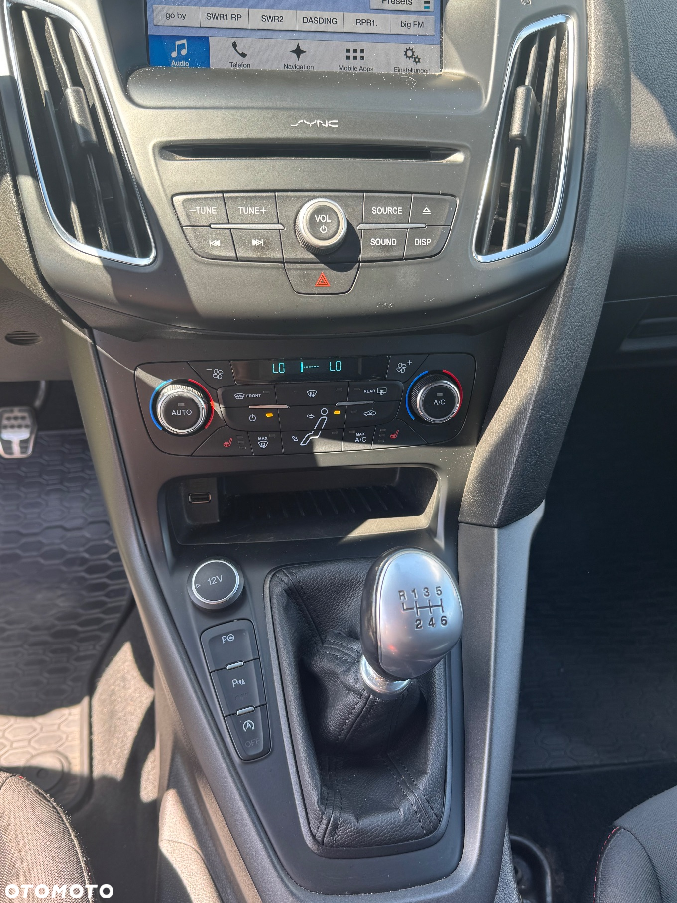 Ford Focus 1.5 EcoBoost Start-Stopp-System ST-Line - 25