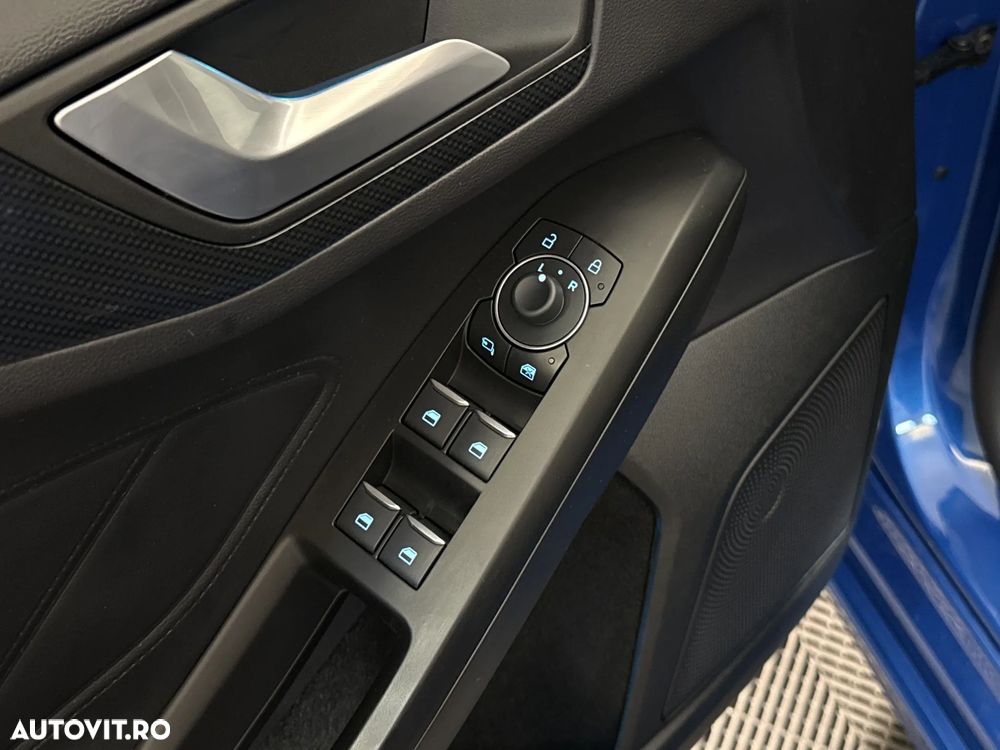 Ford Focus - 15