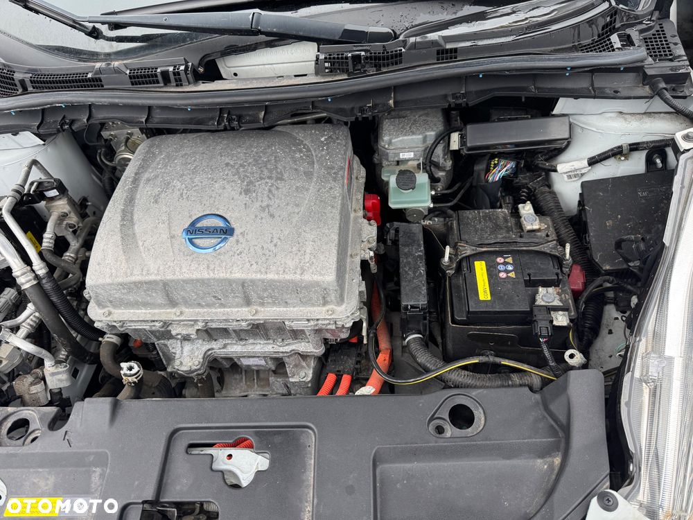 Nissan Leaf 30kWh Tekna - 4