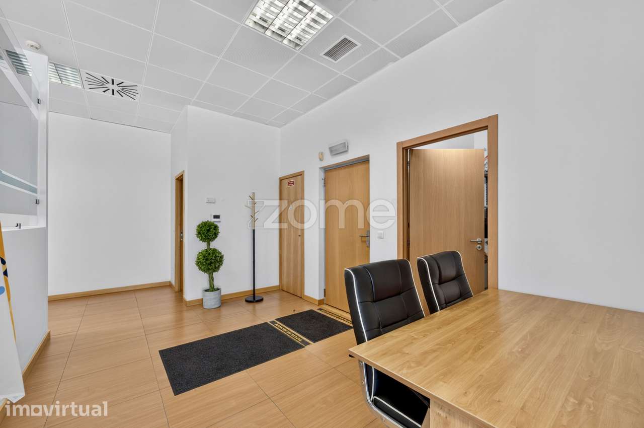 Escritório no Almada Business Center - Pragal - Grande imagem: 4/22