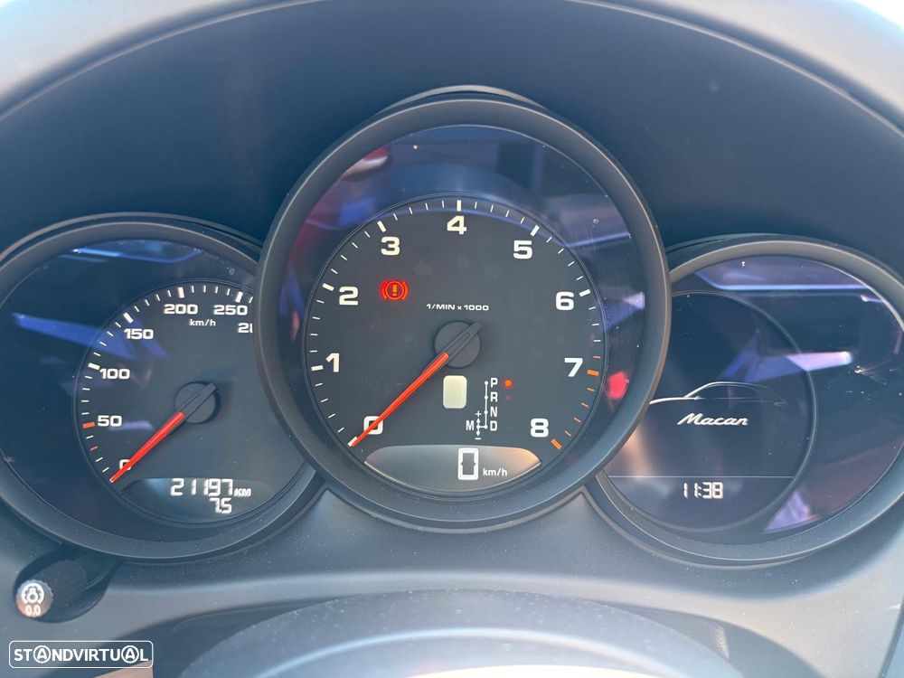 Porsche Macan Standard - 11