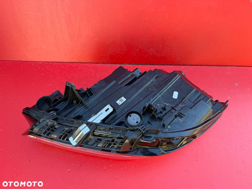 LAMPA PRAWA BMW F40 FULL LED 5A1E056 - 8