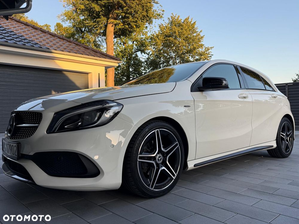 Mercedes-Benz Klasa A 180 (BlueEFFICIENCY) 7G-DCT AMG Sport - 24