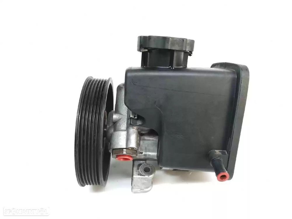 BOMBA DIREÇÃO MERCEDES-BENZ CLASSE E 2003 -A0024667401 - 2