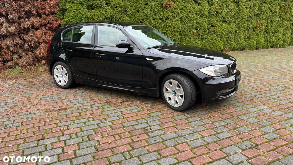 BMW Seria 1 118d - 8