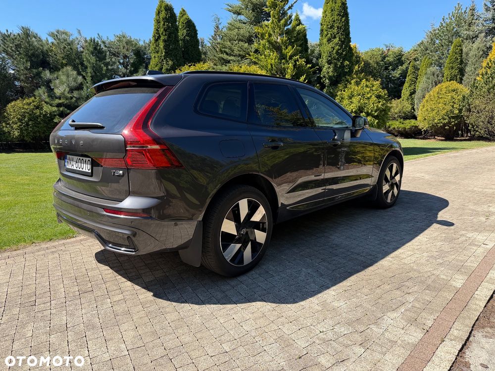 Volvo XC 60 - 4