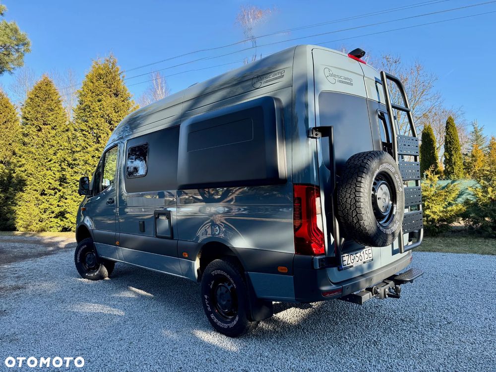 Mercedes-Benz Sprinter - 15