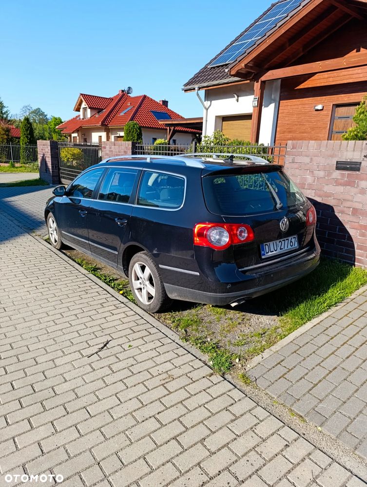 Volkswagen Passat 2.0 TDI Highline - 9