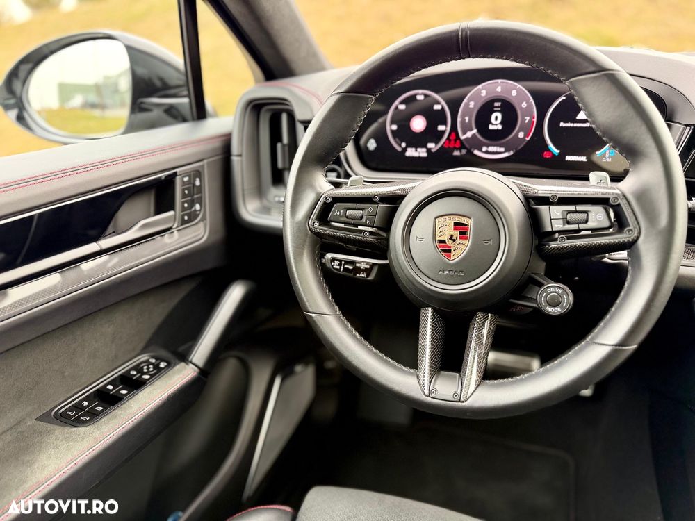 Porsche Cayenne Coupe GTS Tiptronic S - 19